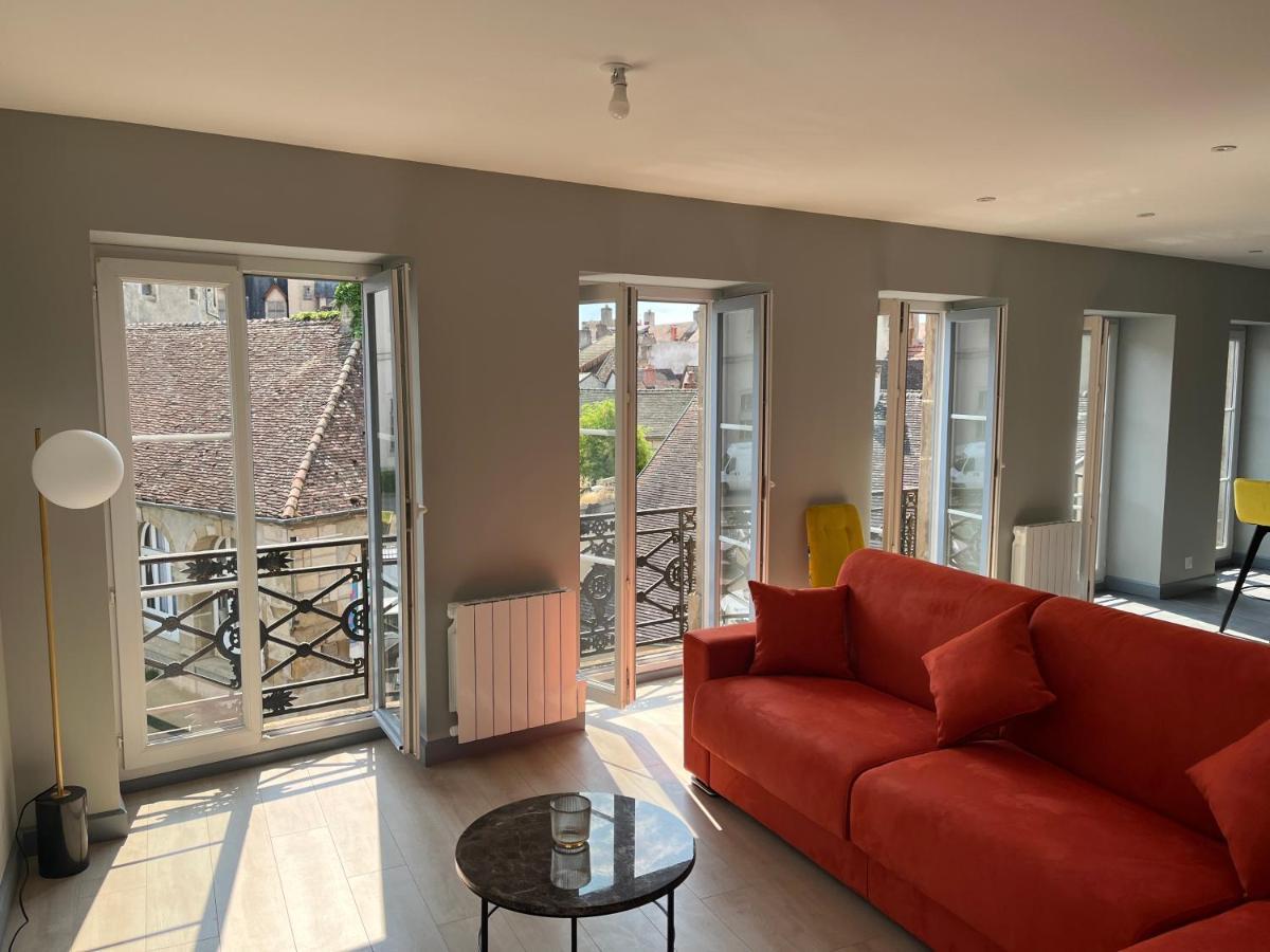 Le Palais Duplex Apartment Autun Exterior photo
